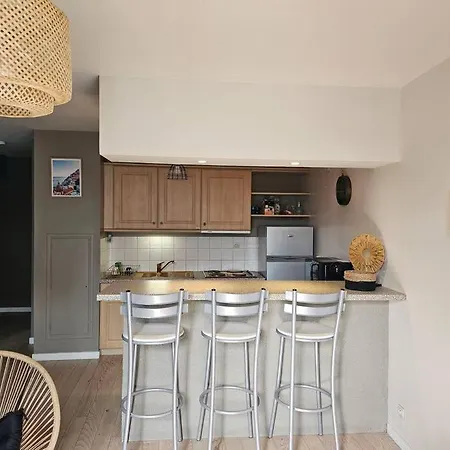 L'echappee Belle Apartment *